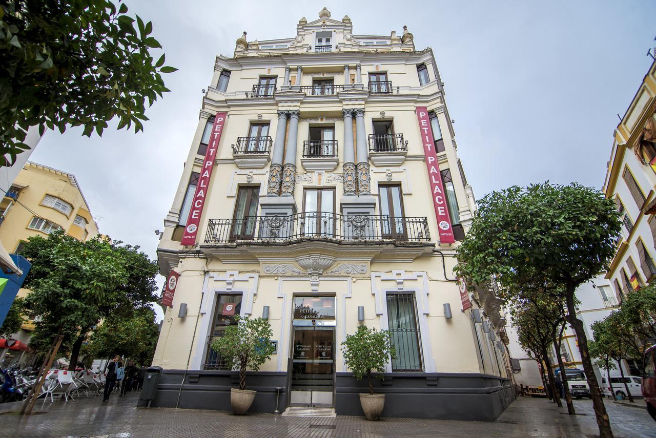Petit Palace Canalejas Sevilla Esterno foto